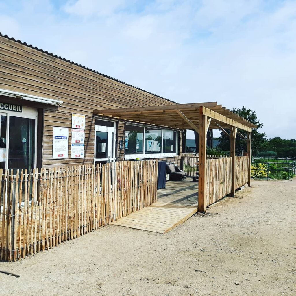 Joalland Equitation Centre Equestre La Plaine Sur Mer Accueuil